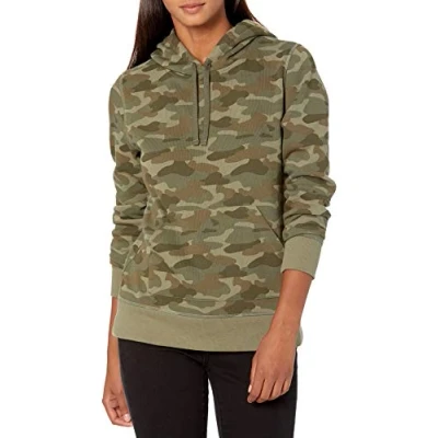 Afbeelding van Amazon Essentials Women&#039;s Fleecetrui met capuchon (verkrijgbaar in grote maten), Groen Camo, S