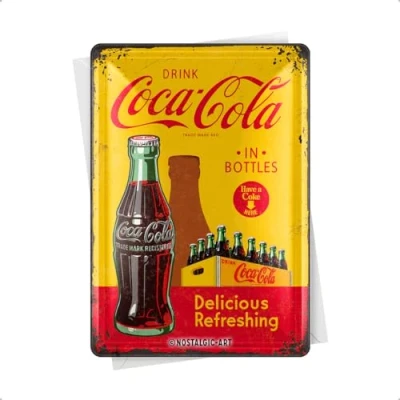 Afbeelding van Nostalgic Art 10276 Coca Cola in Flessen Geel, Metalen Kaart, Kleurrijk, 10 x 14 cm