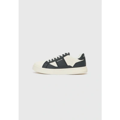 Afbeelding van Armani Exchange heren Sneaker met logo in de kleur Donkergrijs, maat: UK 8 = EU 42