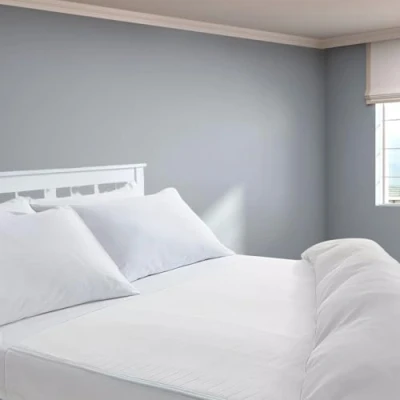 Afbeelding van Incontinentie wasbare bedkussens met plooien herbruikbaar extra groot absorberend laken ingestopt matras bescherming wieg beschermer zacht nat lekvrij (2 stuks 85 cm x 135