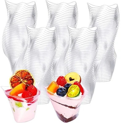 Afbeelding van KAHEIGN 50 stuks plastic dessertkopjes, 150 ml grote wervelende dessertbekers doorzichtige parfait voorgerecht beker herbruikbare serveerschaal voor dessert pudding mousse feest (8,9 x 7,6 cm)