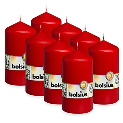 Afbeelding van Bolsius Gladde stompkaarsen, rood, set van 8 stuks, decoratieve huishoudelijke kaarsen, lengte brandduur 43 uur, ongeparfumeerde, natuurlijke plantenwas, 13 x 7 cm