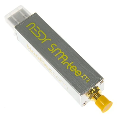 Afbeelding van NooElec NESDR SMArTee XTR SDR Premium RTL w/Extended Tuning Range, Aluminium behuizing, Bias Tee, 0.5PPM TCXO, SMA ingang. RTL2832U &amp; E4000 gebaseerde software gedefinieerde radio