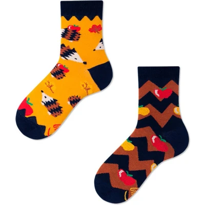 Afbeelding van Many Mornings Apple Hedgehog Mismatch Unisex Kids Sokken