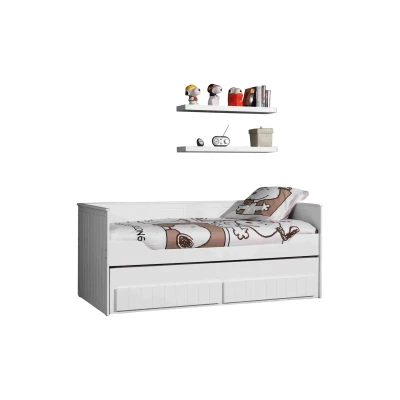 Afbeelding van Deze ROBIN combinatie bestaat uit het kajuitbed en 2 ophang legplanken