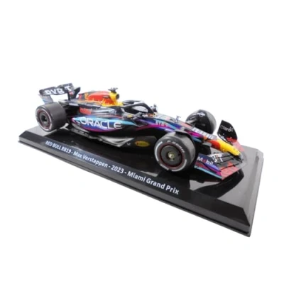 Afbeelding van Formule 1 compatibel met Red Bull RB19#1 Max Verstappen wereldkampioen 2023 modelauto in schaal 1/24 OR100