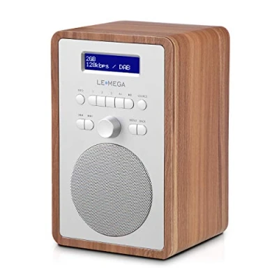 Afbeelding van LEMEGA CR2+ DAB/DAB+ digitale radio, FM DAB netvoeding, dubbele alarmklok, KitchenSleep snooze timer, 20 voorkeurzenders, koptelefoonuitgang, houteffect Okkernoot Afwerking