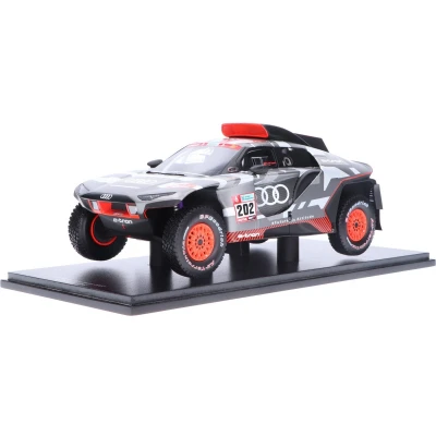 Afbeelding van Audi RS Q e tron Spark Modelauto 1:18 2022 Carlos Sainz / Lucas Cruz Motorsport 18S827