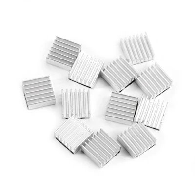 Afbeelding van Akozon aluminium koellichaam kit 12 stuks kleine met lijm op de achterkant 14 x 6 mm