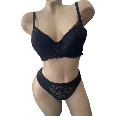 Afbeelding van BH setje push up 70B zwart
