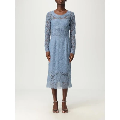 Afbeelding van Elegant Midi Dress with Long Sleeves and Delicate Lace Detailing Wo