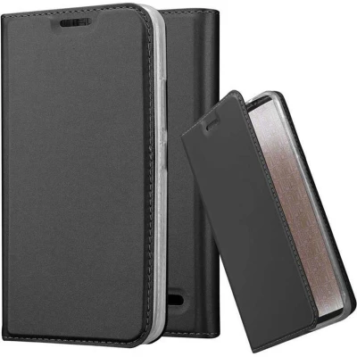 Afbeelding van Cadorabo Hoesje geschikt voor Motorola MOTO E4 in CLASSY ZWART Beschermhoes met magnetische sluiting, standfunctie en kaartvakje Book Case Cover Etui