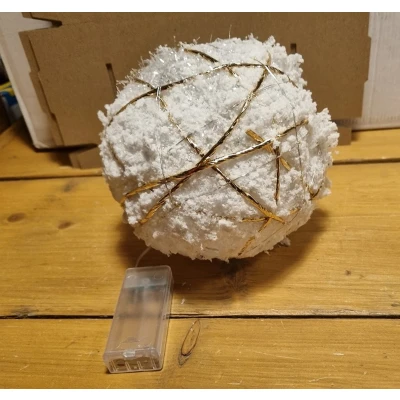 Afbeelding van Kerstbal met 20 leds warm wit sneeuw glittergoud