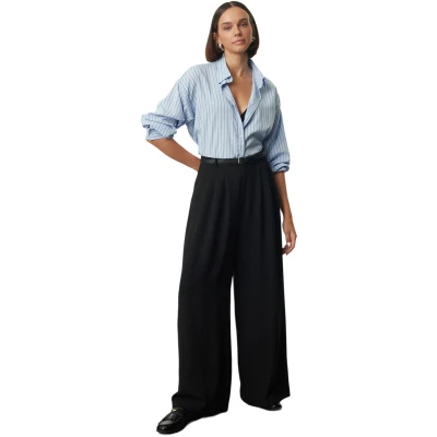 Afbeelding van Trendyol Witte Geplooide Broek Met Wijde Pijpen/Extra Pijpen, Geweven Twoaw25Pl00032 Palazzo