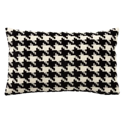 Afbeelding van Hoii CHARLOTTE Sierkussen 30x50 cm Raven Zwart Wit met duurzame kussenvulling