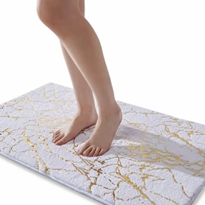 Afbeelding van QJHOMO Badmat, antislip, wasbaar, wit badkamertapijt, goud, decoratief tapijt, luxe, badkameraccessoires, zachte microvezel, absorberend, badmat voor badkamer, bad, 60 x 120 cm