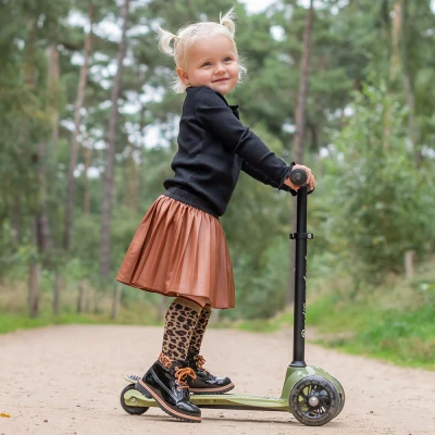 Afbeelding van Bandits &amp; Angels step Little Adventure Retro Green