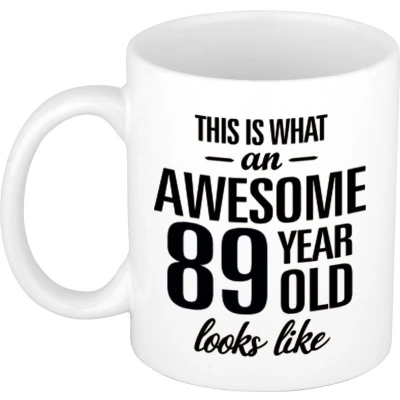 Afbeelding van Awesome 89 year cadeau mok / verjaardag beker 300 ml feest mokken