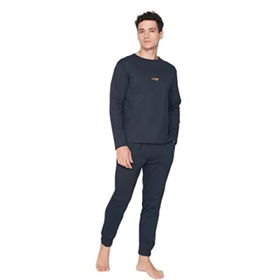 Afbeelding van Trendyol Marineblauwe Gebreide Pyjamaset Met Normale Pasvorm En Print Tmnaw22Pt0754