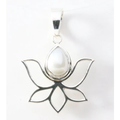 Afbeelding van Opengewerkte zilveren lotus bloem hanger met parel