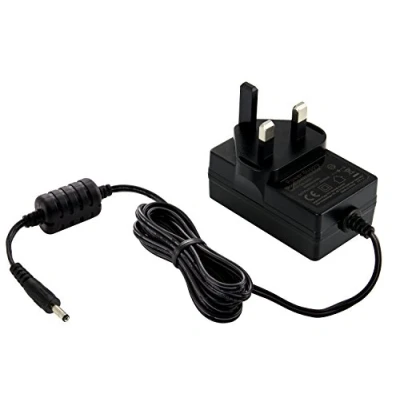 Afbeelding van Poppstar Universele AC DC Adapter 12V 2A (UK Adapter, 2000mA, 3,5/1,35mm) Voeding voor Externe Hardeschijfbehuizing, Dockingstation etc., 150cm