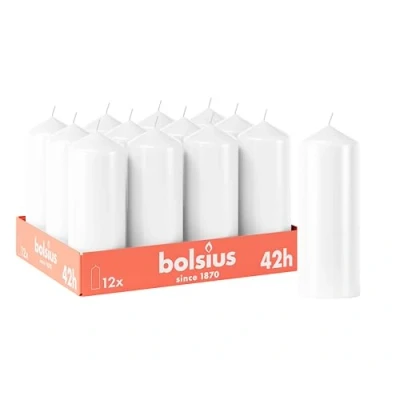 Afbeelding van Bolsius Gladde stompkaarsen, wit, 12 stuks, 15 x 7 cm, decoratieve kaarsen voor huishoudelijk gebruik, brandduur 42 uur, ongeparfumeerd, bevat natuurlijke plantenwas, zonder palmolie