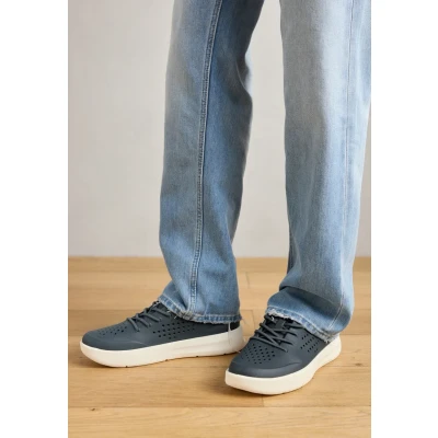 Afbeelding van Crocs Inmotion Pacer Sneakers laag, Heren, Maat: 41 42, Navy/white Kunststof