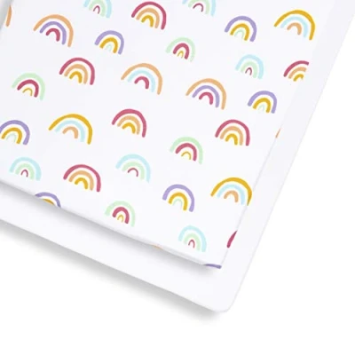 Afbeelding van Set van 2 hoeslakens voor kinderbedjes 140 x 70 cm regenboogontwerp licht, ademend en luxe jerseykatoen gemaakt om lang mee te gaan ontworpen babybedden