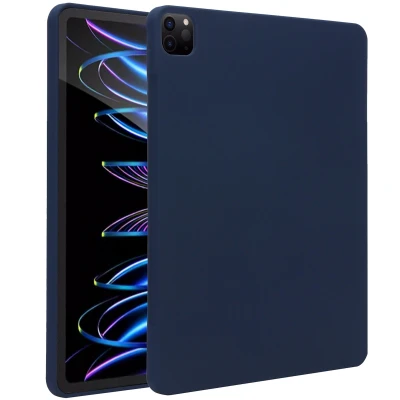 Afbeelding van Apple iPad Pro 12.9 (2022) Hoes: Accezz Liquid Silicone Backcover met penhouder Softcase,Backcover Donkerblauw Siliconen En TPU (zacht) Tablet