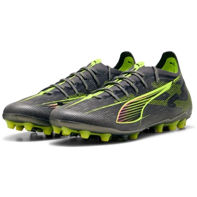 Afbeelding van Puma Ultra Ultimate Voetbalschoenen met kunststof noppen, Maat: 40.5, Matte aged silver yellow alert sun struck Kunststof/ textiel