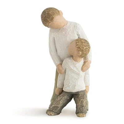 Afbeelding van Willow Tree 26056 Figuur Broer, 3,8 x 12,7 cm