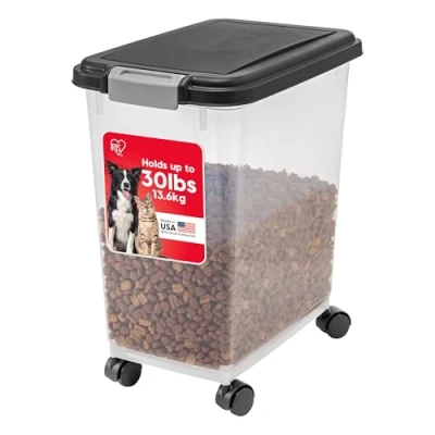 Afbeelding van Iris Ohyama, Knabbelbox, BPA vrije hermetisch gesloten kunststof (PP) voedselcontainer met wielen, klepdeksel, 35L, MP 8, zwart 11.3 kg/33L