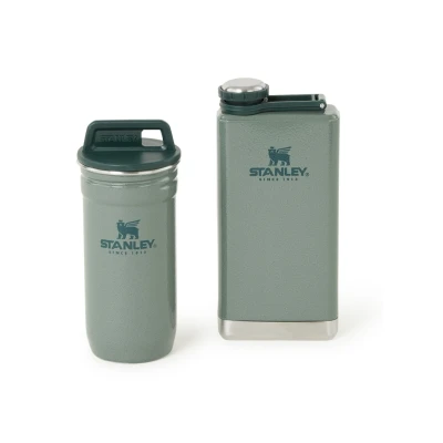 Afbeelding van Stanley The Pre Party Shotglass + Flask Set Hammertone Green