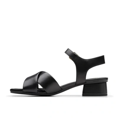 Afbeelding van Clarks Serina Cross Sandalen, Dames, Maat: 35.5, Black Leer