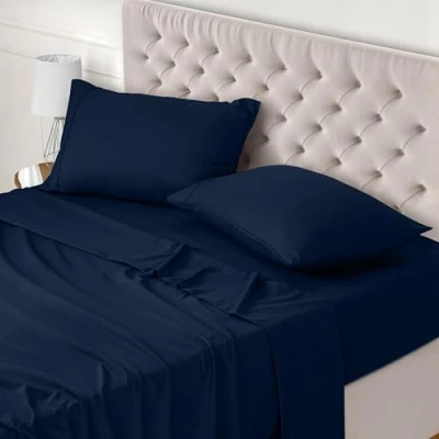 Afbeelding van Utopia Bedding 4 Stuk Bedlakenset Eenvoudig Onderhoud Zacht Geborstelde Microvezel Stof, Vlakke Laken, Hoeslaken met 2 Kussensloop, Krimp en Vervaagt Bestand (Voor Beddenmaat 150 x 200 cm, Marine)