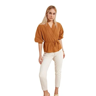 Afbeelding van Trendyol Stenen Geweven Blouse Met Dubbele Rij Knopen En Strikdetail Twoss21Bz0287
