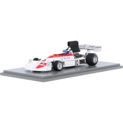 Afbeelding van De 1:43 Diecast Modelcar van March 751 #10 Duitse GP 1975. bestuurder was H. Stuck. fabrikant het schaalmodel is Spark. Dit model alleen online verkrijgbaar.