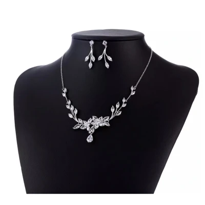 Afbeelding van N3 Collecties Choker Cubic Zirconia Statement ketting oorbellen set