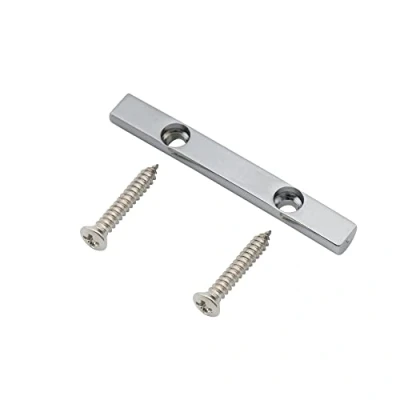 Afbeelding van Musiclily Pro 43mm Messing Bas Snaargeleider String Retainer Bar voor 4 snarige Elektrische Basgitaar, Chroom