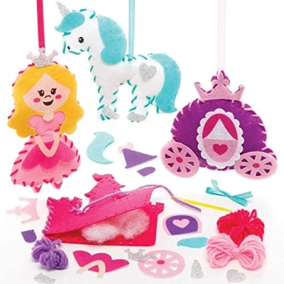 Afbeelding van Baker Ross FE505 Prinsessen Decoratie Naai Sets Pakket van 4, set voor Kinderen, Creatieve Activiteiten Ideaal Knutselproject
