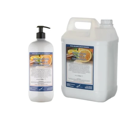 Afbeelding van Bodylotion Sweet Orange &amp; Cedarwood 1 liter met gratis pompje hervulbaar + Jerrycan 5 navulling