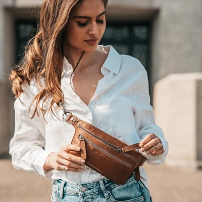 Afbeelding van The Chesterfield Brand Leren Heuptas Cognac Toronto