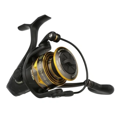 Afbeelding van PENN Battle® IV Spinning Reel, Zoutwater visser Zeevis Kunstaas Aas, Bass, Pollack, Kabeljauw, Makreel, Wrasse, Aluminium Spoel, Robuust Ambidexter 3000 Reel Maat 6.2:1 Versnelling Zwart, Goud Rook