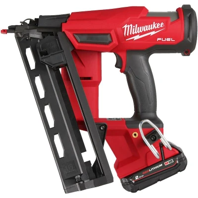 Afbeelding van Milwaukee M18 FN16GA 202X FUEL 16 GA afwerkingstacker set (2x 2,0Ah accu) in HD Box