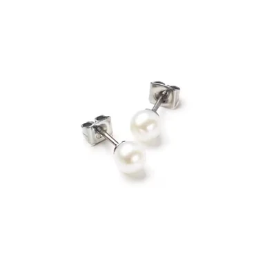 Afbeelding van Boccia 0535 01 Oorknoppen titanium parel zilverkleurig wit