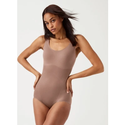 Afbeelding van SPANX Thinstincts 2.0 medium corrigerende Tank Panty bodysuit donkerbeige