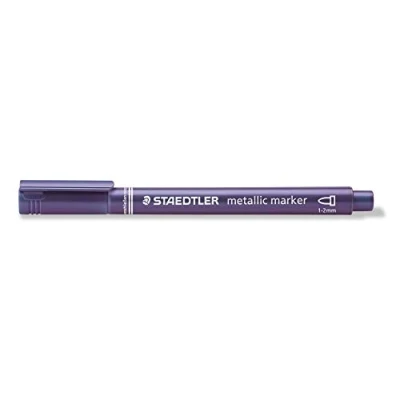 Afbeelding van Staedtler 8323 623 ST metallic marker (kleur: paars, lijnbreedte: 1 2 mm, voor licht en donker papier, gemakkelijk afveegbaar van gladde oppervlakken, geen pompen of schudden nodig)