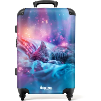 Afbeelding van NoBoringSuitcases.com® Kinderkoffer groot Kindertrolley koffer Kat Slaap Magisch Rolkoffer lichtgewicht Reiskoffer met 4 wielen Grote trolley XL 20 kg bagage